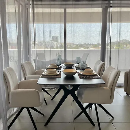 Apartment Sealine